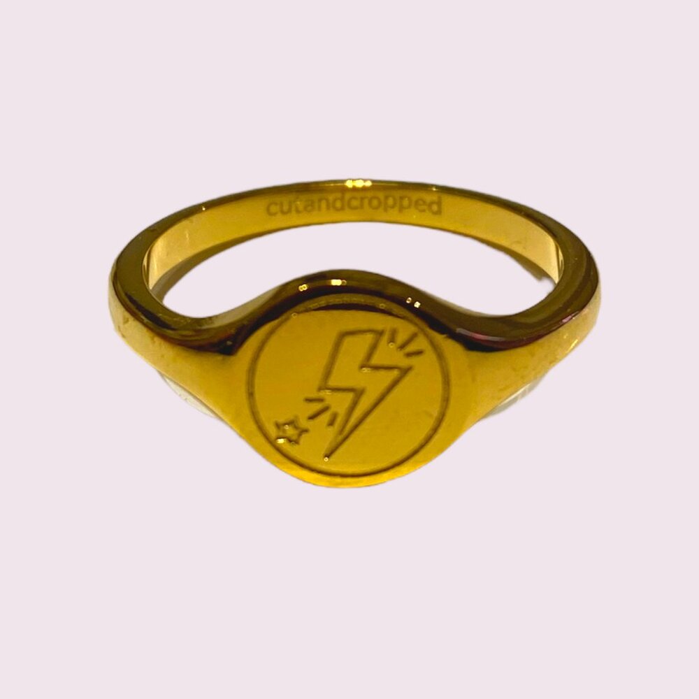 Cute Gold Lightning Ring - Waterproof & Non-Tarnish